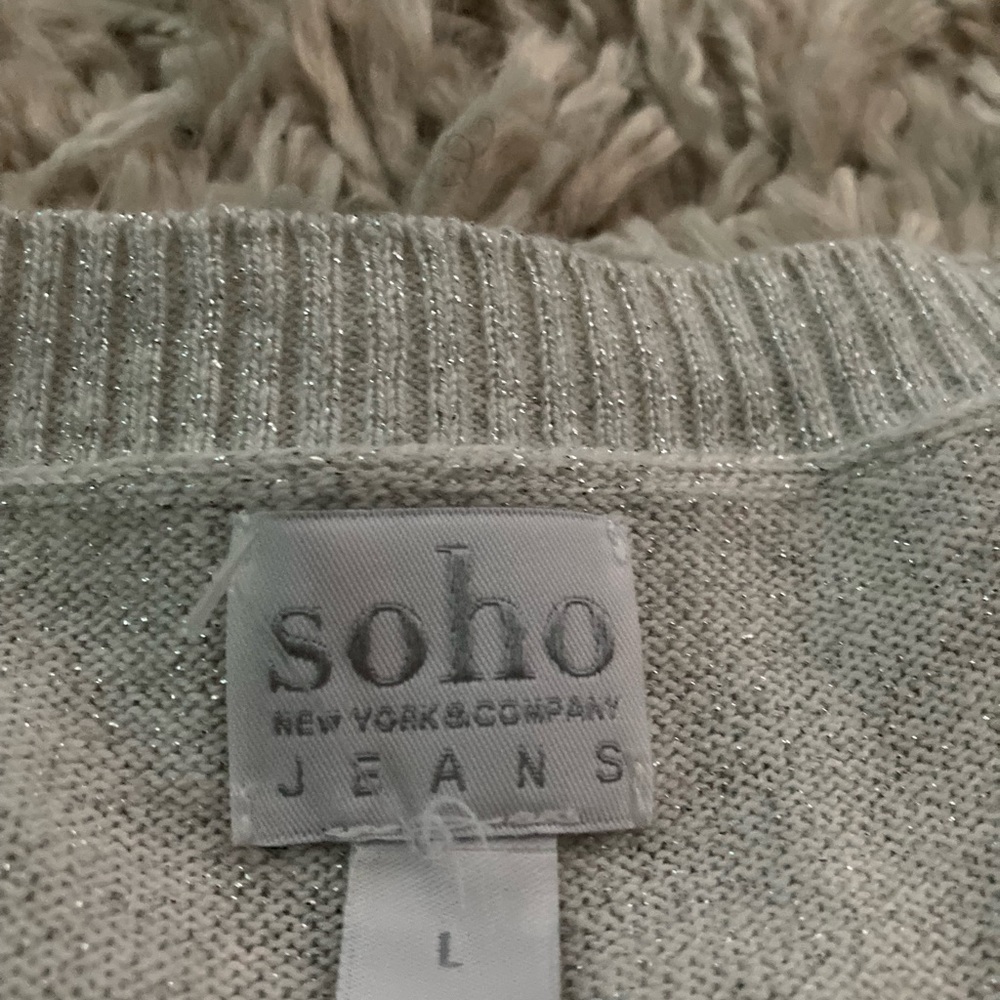 Sweater - Picture 3 of 5